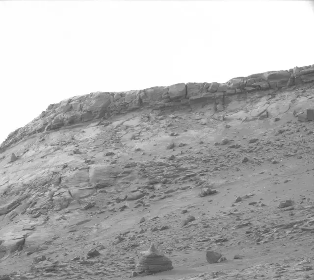 Sol 3527: Mast Camera (Mastcam)
