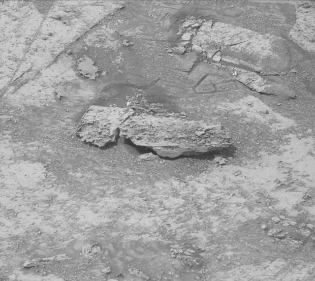 Sol 3527: Mast Camera (Mastcam)