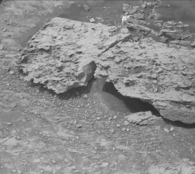 Sol 3527: Mast Camera (Mastcam)