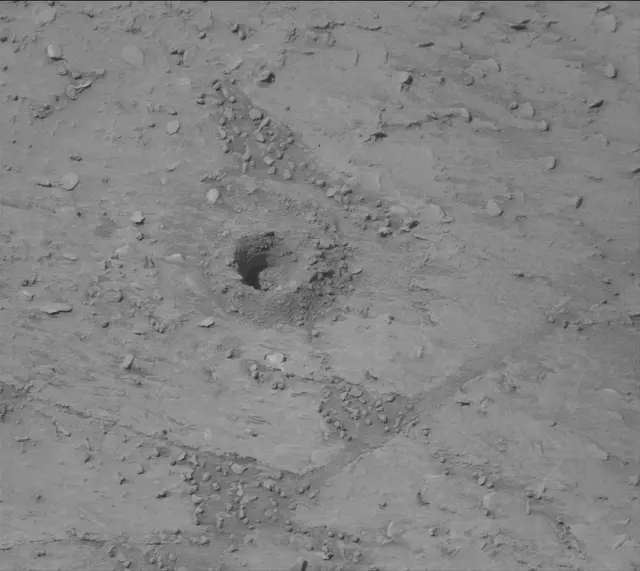 Sol 3528: Mast Camera (Mastcam)