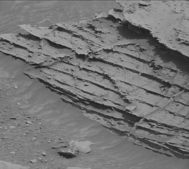 Sol 3528: Mast Camera (Mastcam)