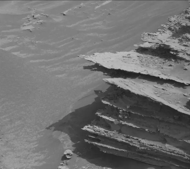 Sol 3528: Mast Camera (Mastcam)