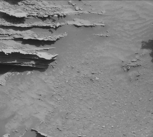 Sol 3528: Mast Camera (Mastcam)