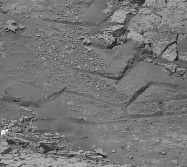Sol 3529: Mast Camera (Mastcam)