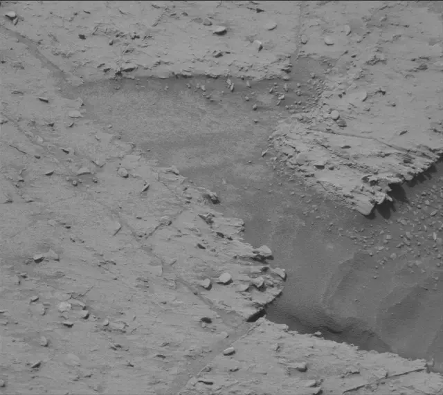 Sol 3529: Mast Camera (Mastcam)