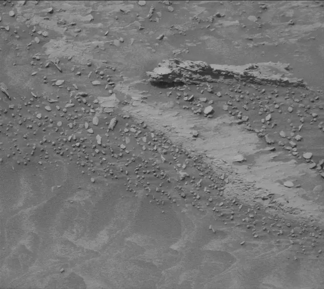 Sol 3529: Mast Camera (Mastcam)