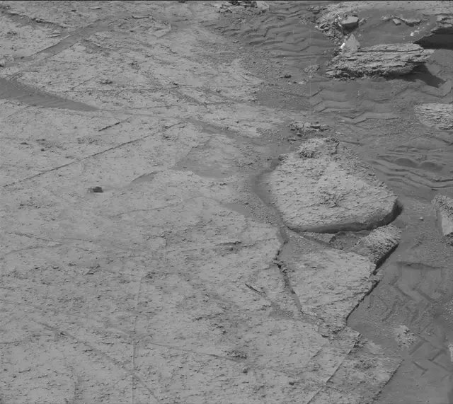 Sol 3530: Mast Camera (Mastcam)