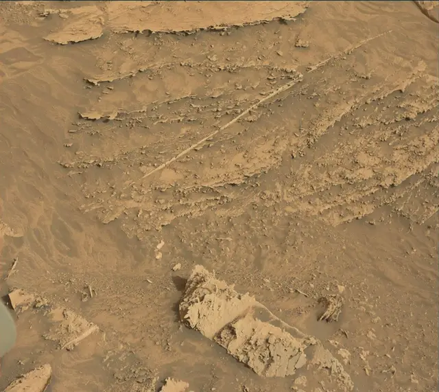Sol 3530: Mast Camera (Mastcam)