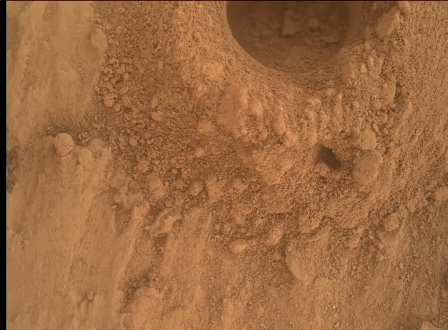 Sol 3530: Mars Hand Lens Imager (MAHLI)
