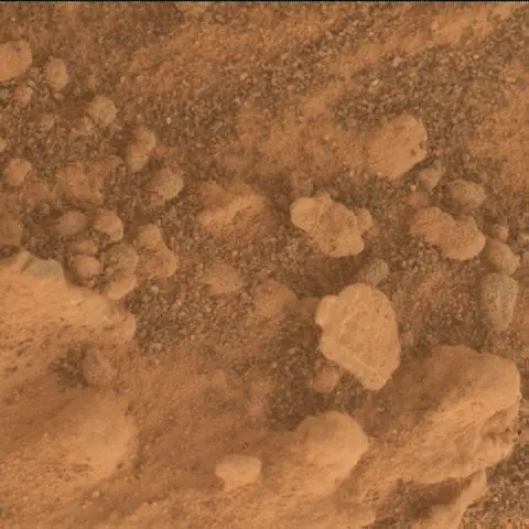 Sol 3530: Mars Hand Lens Imager (MAHLI)