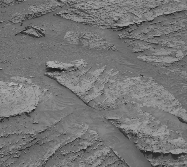 Sol 3531: Mast Camera (Mastcam)