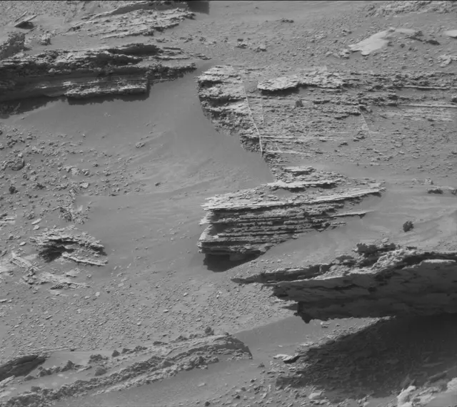Sol 3531: Mast Camera (Mastcam)