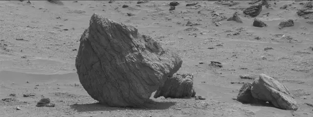 Sol 3532: Mast Camera (Mastcam)