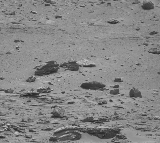 Sol 3532: Mast Camera (Mastcam)