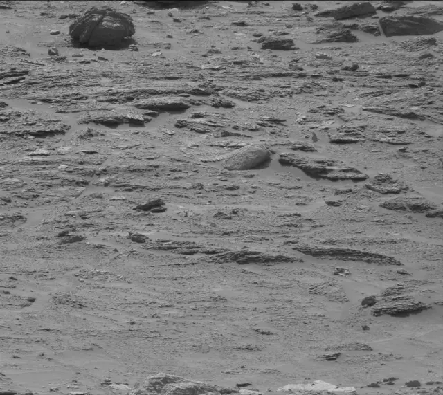 Sol 3532: Mast Camera (Mastcam)