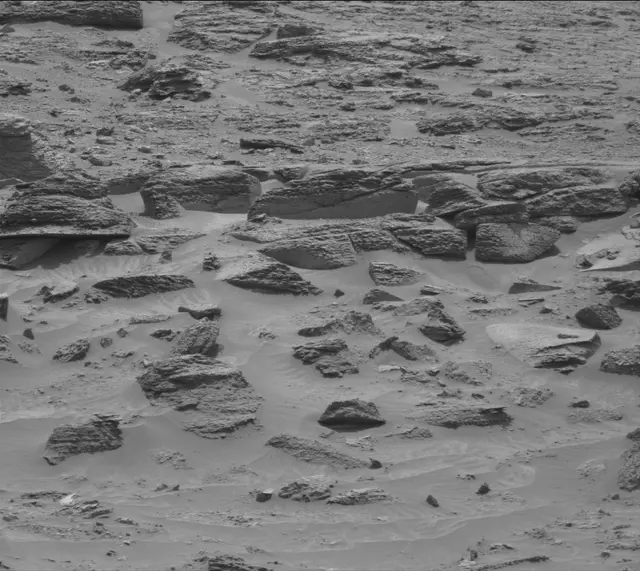 Sol 3532: Mast Camera (Mastcam)
