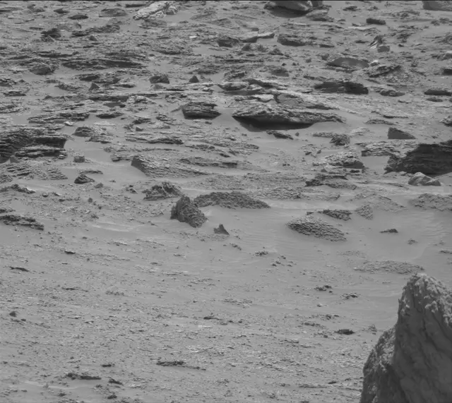 Sol 3532: Mast Camera (Mastcam)