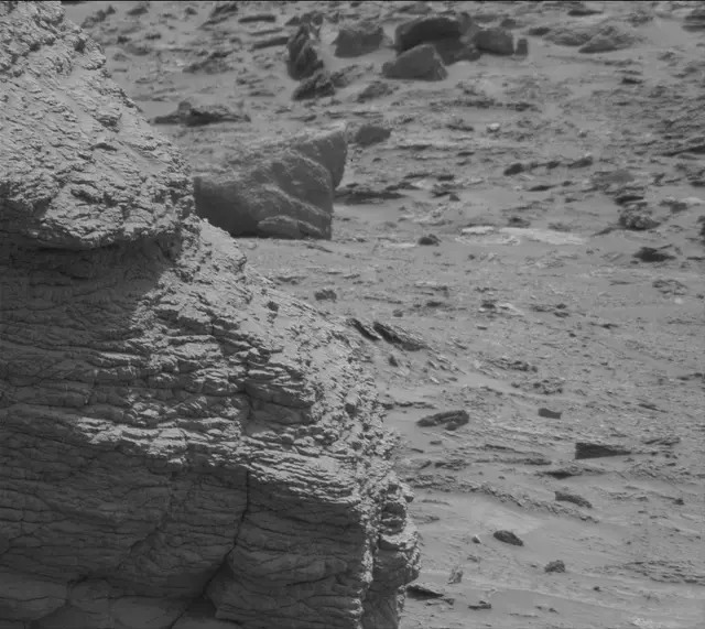 Sol 3532: Mast Camera (Mastcam)