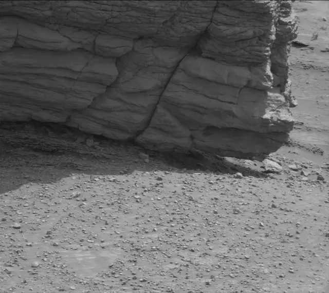 Sol 3532: Mast Camera (Mastcam)