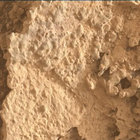 Sol 3532: Mars Hand Lens Imager (MAHLI)