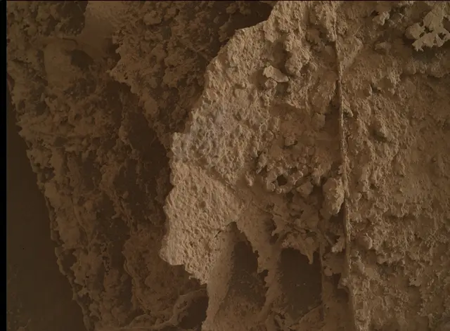 Sol 3532: Mars Hand Lens Imager (MAHLI)