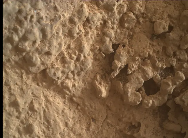 Sol 3532: Mars Hand Lens Imager (MAHLI)