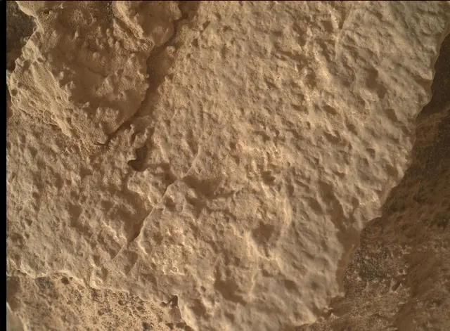 Sol 3532: Mars Hand Lens Imager (MAHLI)