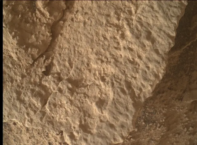 Sol 3532: Mars Hand Lens Imager (MAHLI)