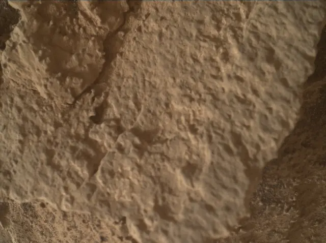 Sol 3532: Mars Hand Lens Imager (MAHLI)