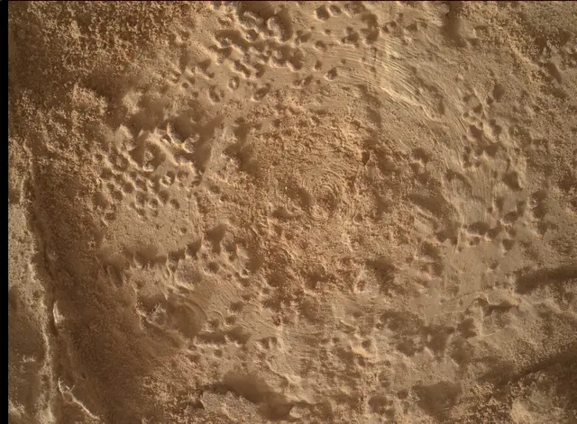 Sol 3532: Mars Hand Lens Imager (MAHLI)