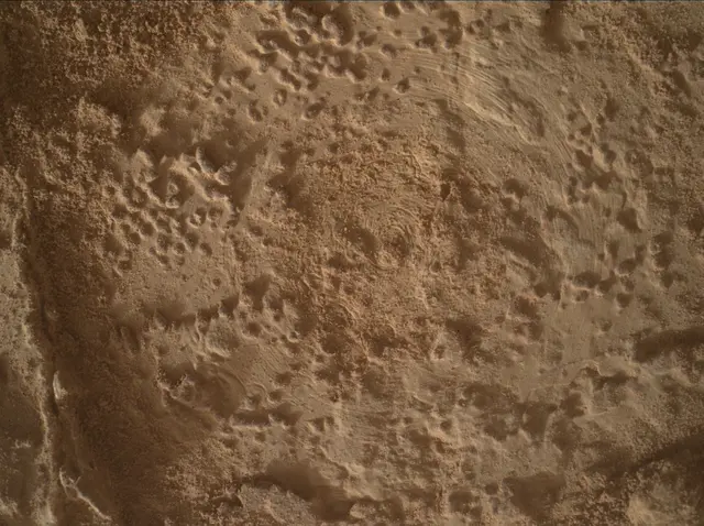 Sol 3532: Mars Hand Lens Imager (MAHLI)