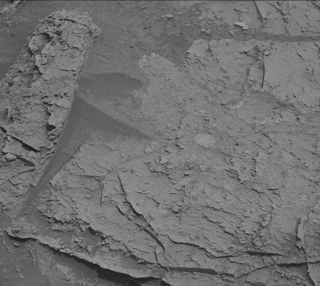 Sol 3533: Mast Camera (Mastcam)