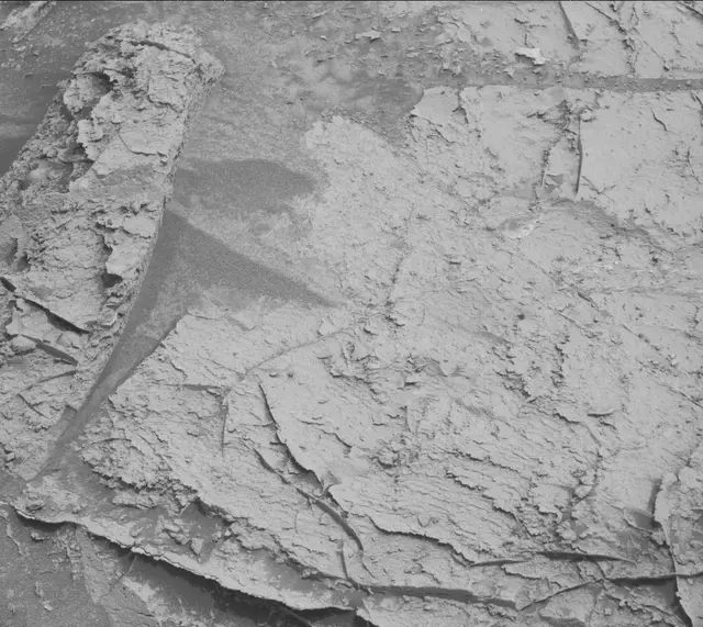 Sol 3533: Mast Camera (Mastcam)