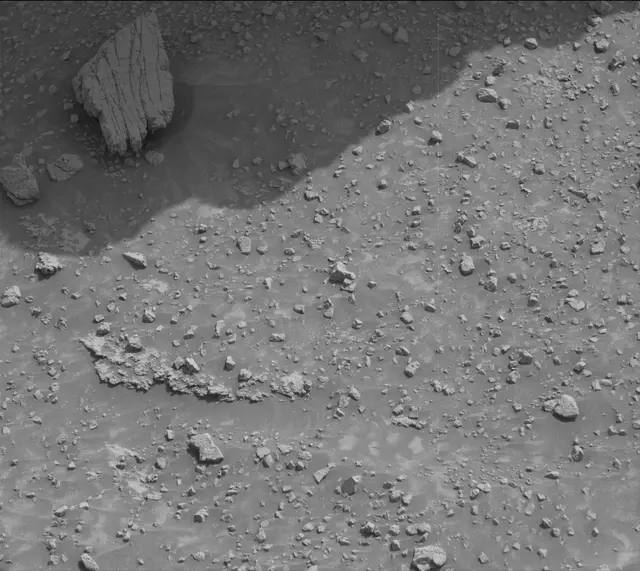Sol 3533: Mast Camera (Mastcam)