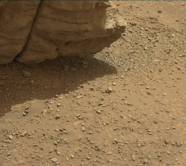 Sol 3533: Mast Camera (Mastcam)