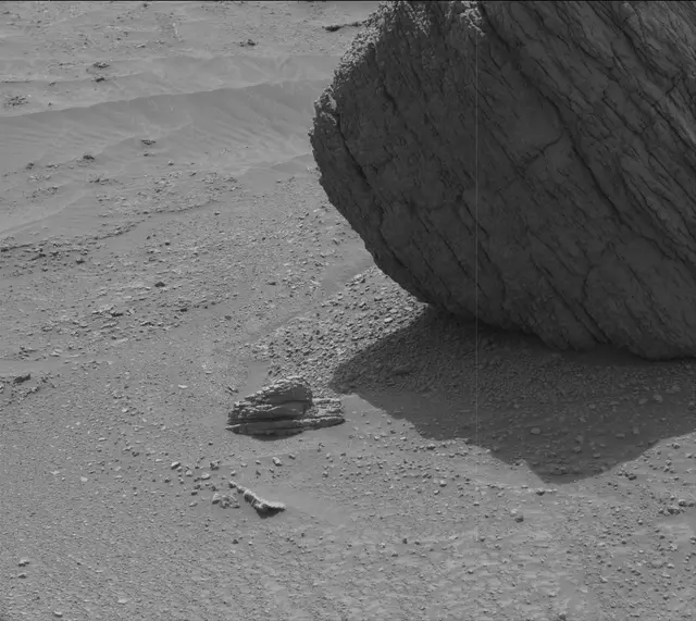 Sol 3533: Mast Camera (Mastcam)
