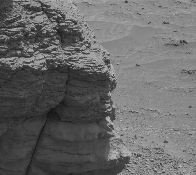 Sol 3533: Mast Camera (Mastcam)