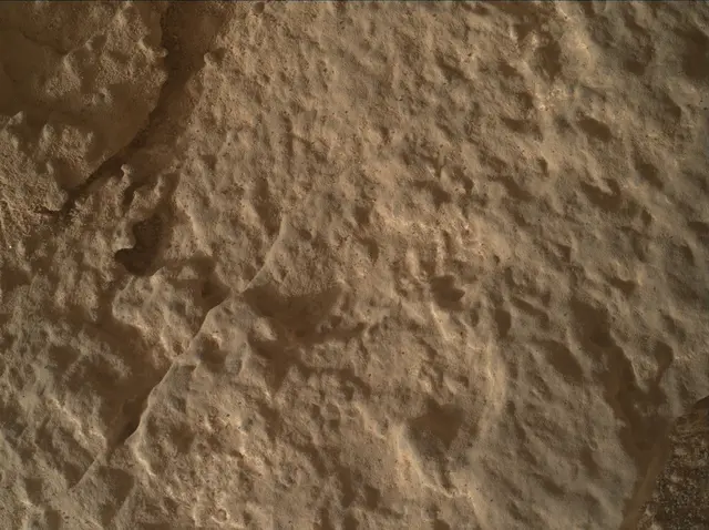 Sol 3533: Mars Hand Lens Imager (MAHLI)