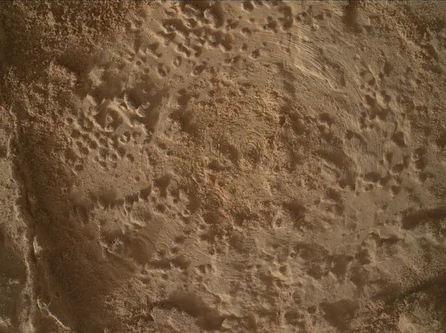 Sol 3533: Mars Hand Lens Imager (MAHLI)