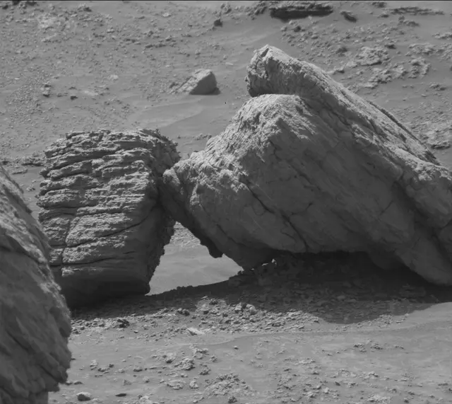 Sol 3534: Mast Camera (Mastcam)