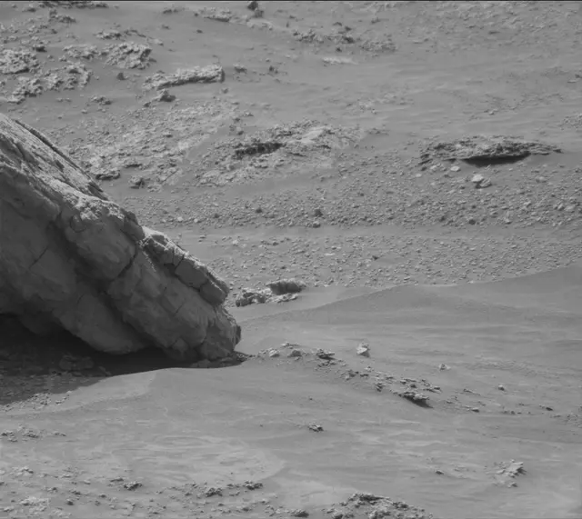 Sol 3534: Mast Camera (Mastcam)