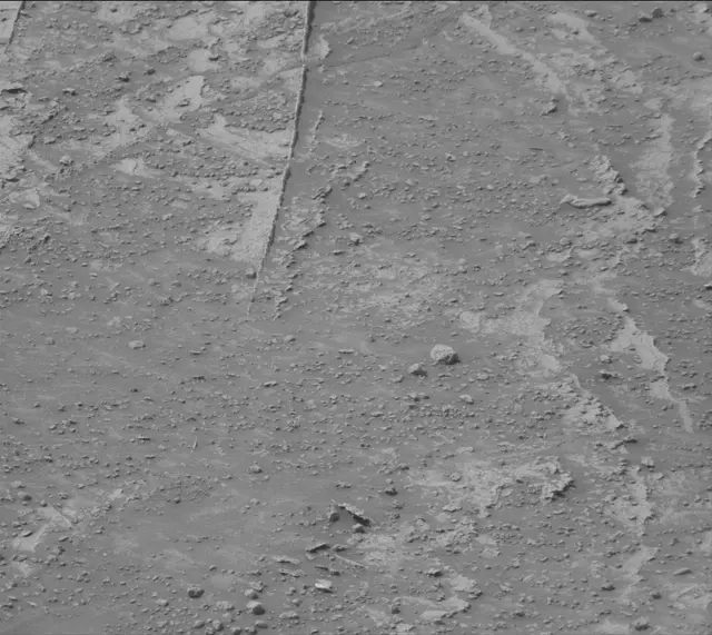 Sol 3534: Mast Camera (Mastcam)