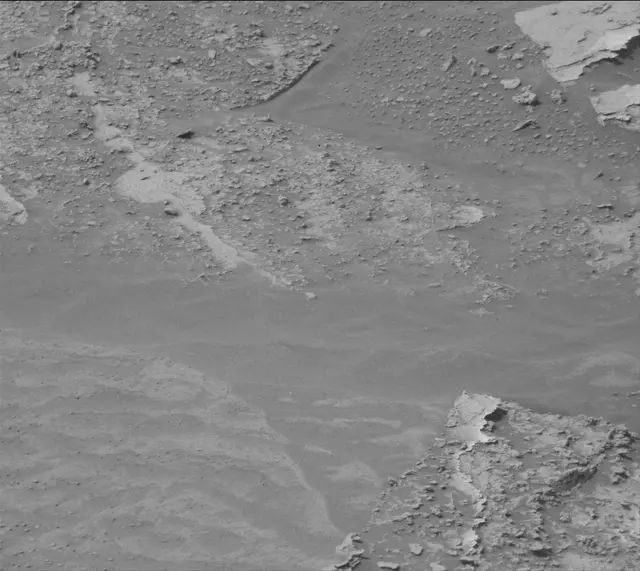 Sol 3534: Mast Camera (Mastcam)