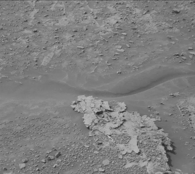 Sol 3534: Mast Camera (Mastcam)