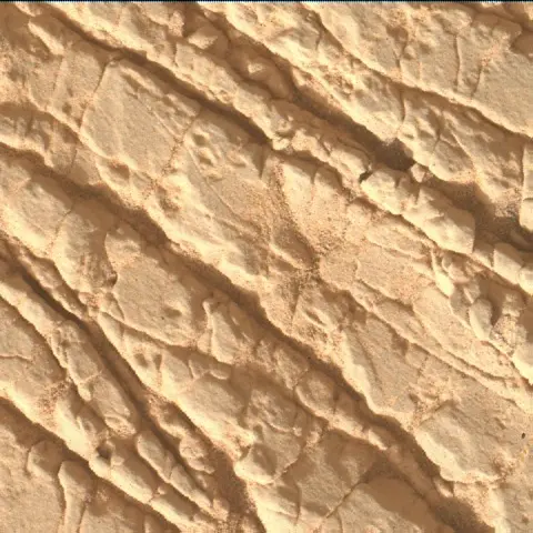 Sol 3534: Mars Hand Lens Imager (MAHLI)