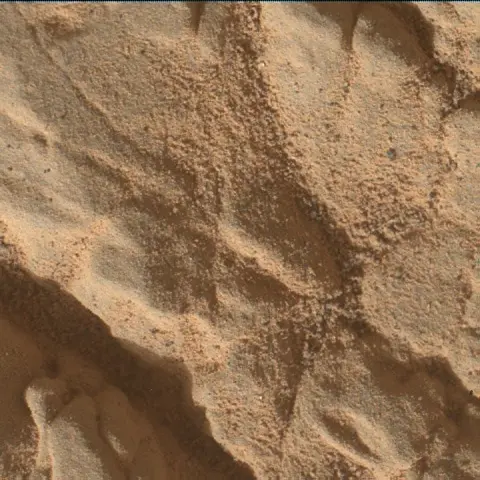 Sol 3534: Mars Hand Lens Imager (MAHLI)