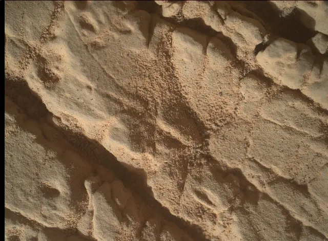 Sol 3534: Mars Hand Lens Imager (MAHLI)