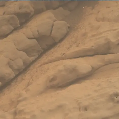 Sol 3534: Mars Hand Lens Imager (MAHLI)