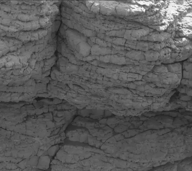 Sol 3536: Mast Camera (Mastcam)
