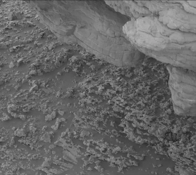 Sol 3536: Mast Camera (Mastcam)